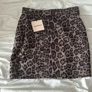 New with tags cheetah skirt
